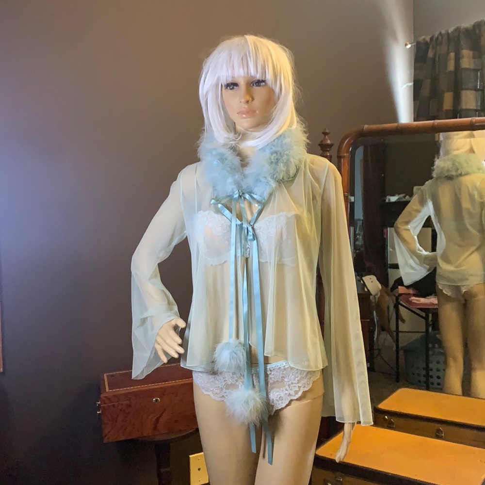 VINTAGE "RARE" CHANTEL THOMASS FOR VICTORIA'S SECRET 3 PIECE LINGERIE SET - Picture 2 of 16